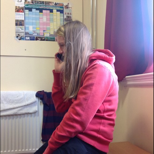 lousietrem's profile picture. Love hockey an follow @bbridgerr