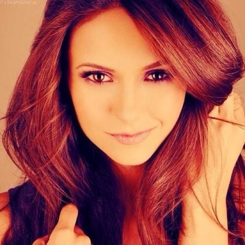 I write for some RPs...mostly Lottie. I do other things, all slightly less interesting. Engaged to @LadyHeartagram #WriterFamily