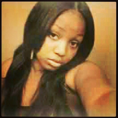 #TEAMFOLLOWBACK,#TEAMHISWIFE, #PROUDMOTHER #VIXENGANG, #TEAMINDEPENDENT, #TEAMMAKINGMONEY MENTION ME FOR A FOLLOW BACK!
