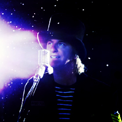 LannieFlowers's profile picture. New album Flavor of the Month available now at https://t.co/3e3rEbHDAq