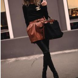 Helen_shoko's profile picture. Чтобы не говорили пессимисты, земля все же совершенно прекрасна, а под луною и просто неповторима.