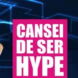 Elvira, diva das trevas, te convida : Vem pra balada poptrash da @casadolado_ é POP até o chão! Pra dançar e cantar junto até ficar com as olheiras da gretchy!