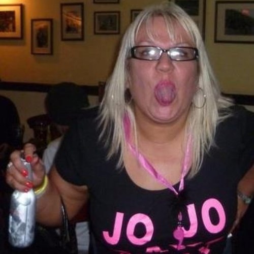 damejok's profile picture. opinionated old woman