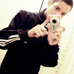 Since 09/03/1993 - #IURD, São Paulo, Futebol, Amigos, Filho de Deus, Um poko doido só um poko, Feliz  #Follow me @diogosoarez ‏‏‏‏‏‎