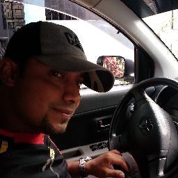 Muy buen amigo , full comunicación , salir a pasear , bailar y muy fiel :)