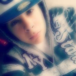 Un amor grande y juvenil como el mío,
 RaastroO deee looos tieeempooos y deee las peeenaaas,
 Ceeeloooos de looos cooorazoooones  afligidos.