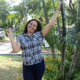 Eu sou assim dona de mim, gosto de desafios, resolvi mudar o mundo!!! ´É rsrsrs (começando da parte mais difícil) de mim!!! Jesus eu ti amooo...