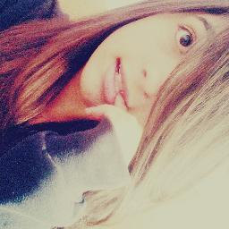 ask : http://t.co/Z4kEIcHb / twitter : @SuaBubu_  skate, chocolate, #BobEsponja *-*