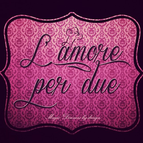 ¿No sabes que regalarle a tú pareja? ¿Qué tal una cena romántica a domicilio con su tema preferido? Nosotros nos encargamos de todo!