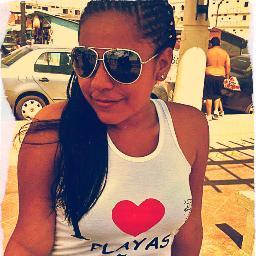 Soy una chica tranquila, muy sencible me gusta la sencillez, la verdad y la sinceridad ente todo =) 
https://t.co/COjBRT0c