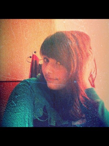 AnanasikUa's profile picture. Студентка,люблю волейбол,музыка сила)