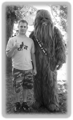 MegaTinyArms's profile picture. The very spark that burns the stars drew near to me today...