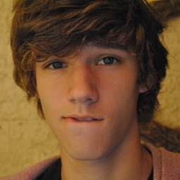 (This is a role-play account)
My names Johnn (Potter)
Im 18 and the brother of @Sydney_Raven
I live in the Opera house.
Excellent At Music and Singing!