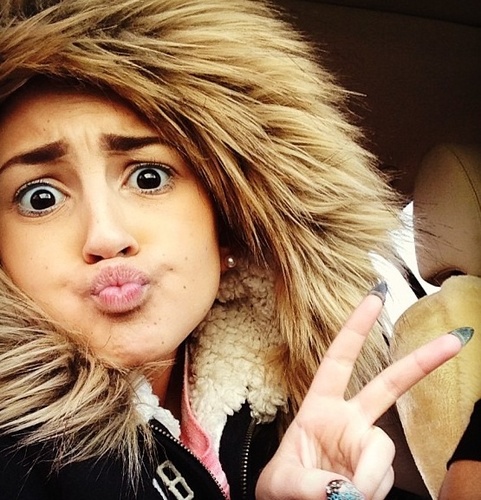 Im Camron Lopez, im 12 years old and my mom is @LostSoulNessie & @LopezOfficialRP I have no dad