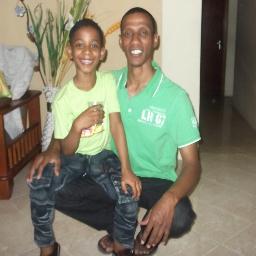 elebref's profile picture. 