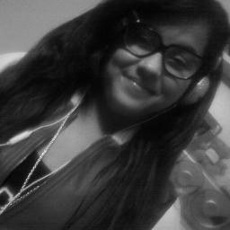want jus follow me and ill follow u @sajebabe and   follow and follow @yesim_mix & @yesim_trill