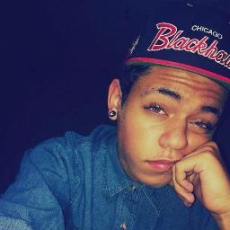 As high as I am I can never get ENOUGH. 
DiamondKing!
 I'm a Loyal nigga still !!
http://t.co/kdGYXgX1