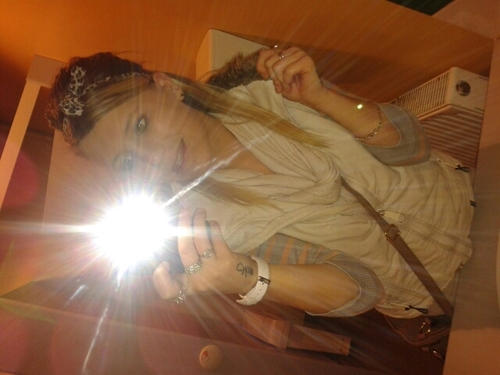 19, NataliieRose :) YoungBlondee And a Mum..  Joshua James = My World .. Cornwall