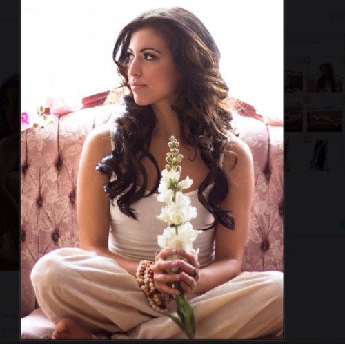 Frankieyoga's profile picture. I do and teach Yoga! MY MOTTO: Live with gratitude in you heart, an idea in your head and a belly full of veggies.