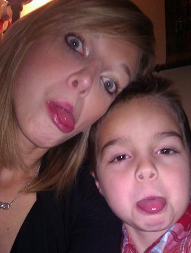 tiffanysar's profile picture. 