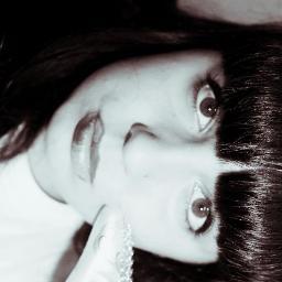 Eglantineeeeeee's profile picture. Di me ti diranno che sono una pazza...ma è il prezzo per essere stata sinceeera!
leggere/scrivere/fotografare/cartonianimati/poesia
''COTIDIE LEGERE''