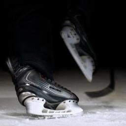 DM: For snap.. Follows back.... This an acount for any and all hockey problems that come up in the #Bruins