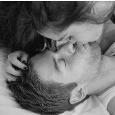 Featured image of post Good Morning Lip Kiss Image - Free download good morning kiss images for wife, girlfriend him, her, kiss mages for girlfirend, kiss quotes for her, goodmorningflowers.com.