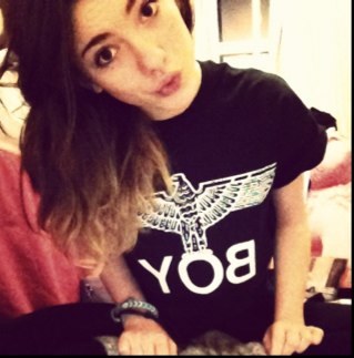 names suzie:) bestfriends tamara love her loads. looking into modeling! if you follow me then tweet me i will follow back promise!