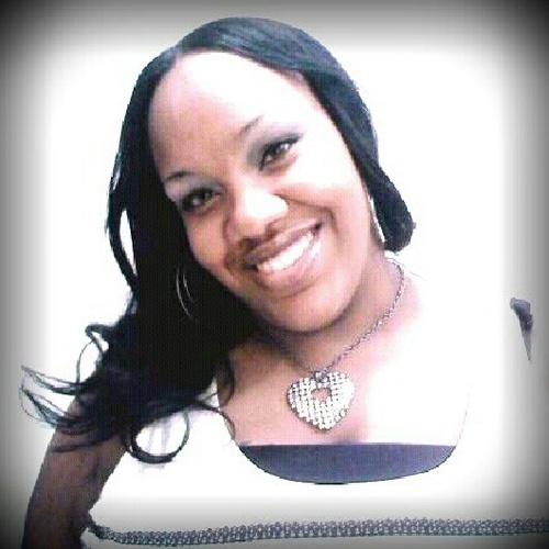 AshDlyte27's profile picture. Administrative Assistant/Med Student