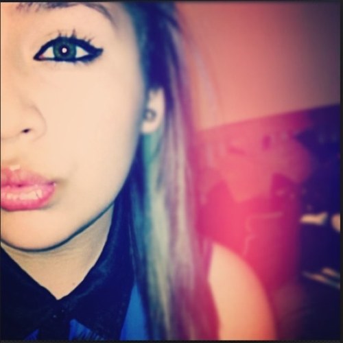 Follow Me And Ill Follow Back ^.^ Instagram; Eww_Yajaira_cx Facebook; http://t.co/KZldo4HV