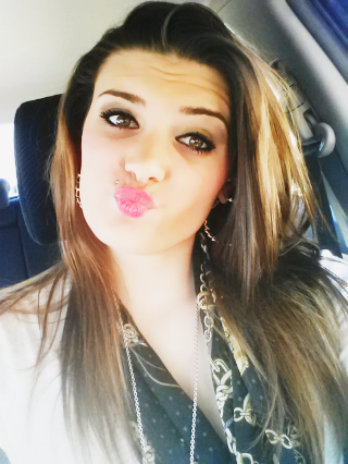 victoria_page93's profile picture. 