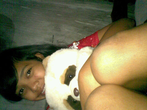 Kurniawati sihombing.. 22.11.45 pin  28517024