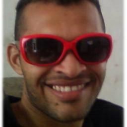 Moro em Maceió-AL gosto de escrever meus pensamentos