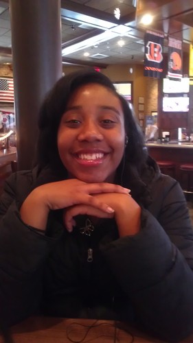 lookinforlove95's profile picture. ♡Im just look for the one that would be there when all we have is eachother. Are you the one im lookin for? ツ #TeamFollowBack! #TeamLeo ❤