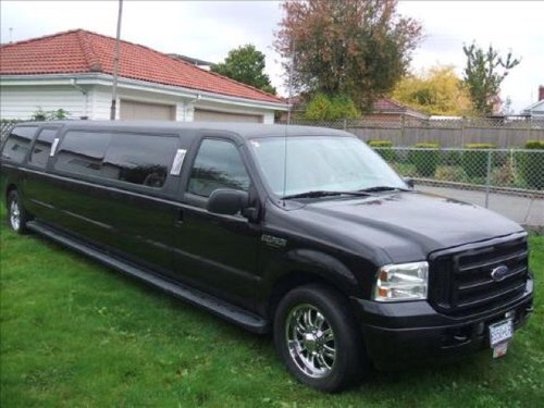 Showtime Limos #Vancouver - for every occasion, let us take you in style! Any inquiries, tweet me - Jack!