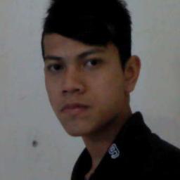 ➹❝@_imay❞ 
17 years old.... 
#SPM2013
#Maahadians 
{｡^◕‿◕^｡} (◕^^◕)
