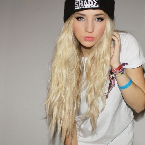 Dashingbitches's profile picture. 