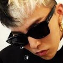 I love Bigbang !!!
I LOVE G-Dragon !!!
I LOVE Kwon Ji-Yong !!!
my full name is Laetilia Lim Wei ...