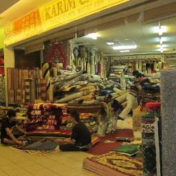assalamualaikum.. kami ada cawangan di the mall,Gadong. arah first floor dan nama cawangan kami KARIM CARPET