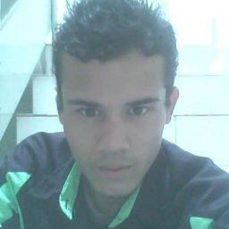 amaik002's profile picture. 