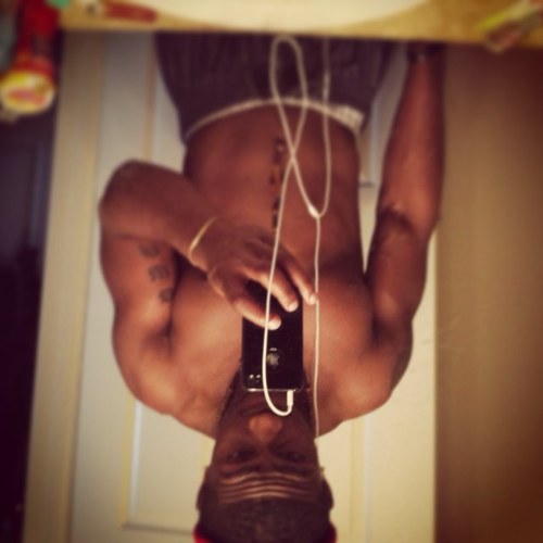 TF_BroHamm's profile picture. datboi AB #NYC  19yrd old # MyLife #poetry() #music() # my Passion