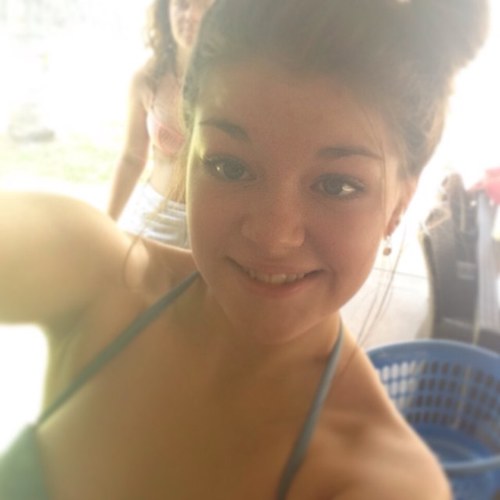 Neww :) followers muchly appreciated, cheers lovelys xox