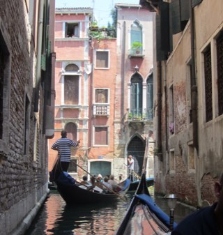 phxmom22's profile picture. Mom, Friend, Exercise Obsessed, Loves to Travel.