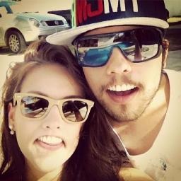Since : 20/07/2011 dona: @cadeajess