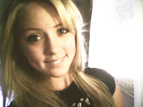 step_B4's profile picture. 