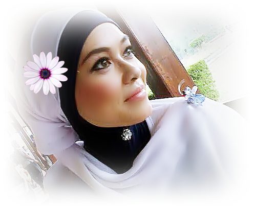 Simple girl,like book,like my job and i luv my family so much,
