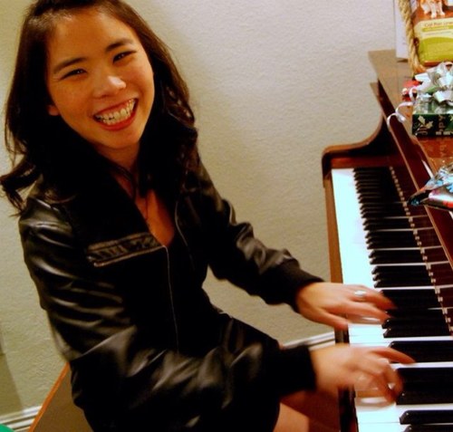 Current: https://t.co/9xaPkPziNw.Pianist.
Future: Mentor.
Former: Elite figure skater.