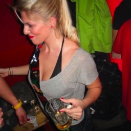 voreadistyle's profile picture. If I read too much or know too much it's not because I want to talk about it, it's only because it's interesting for me.