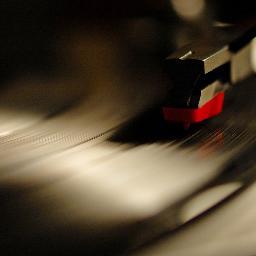 thevinylreview's profile picture. Reviewing the copious amounts of vinyl I have in my collection.