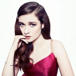 Sua primeira, maior, melhor e mais atualiza fonte sobre Alice Englert no Brasil!  Your source for news about Alice Englert in BR.